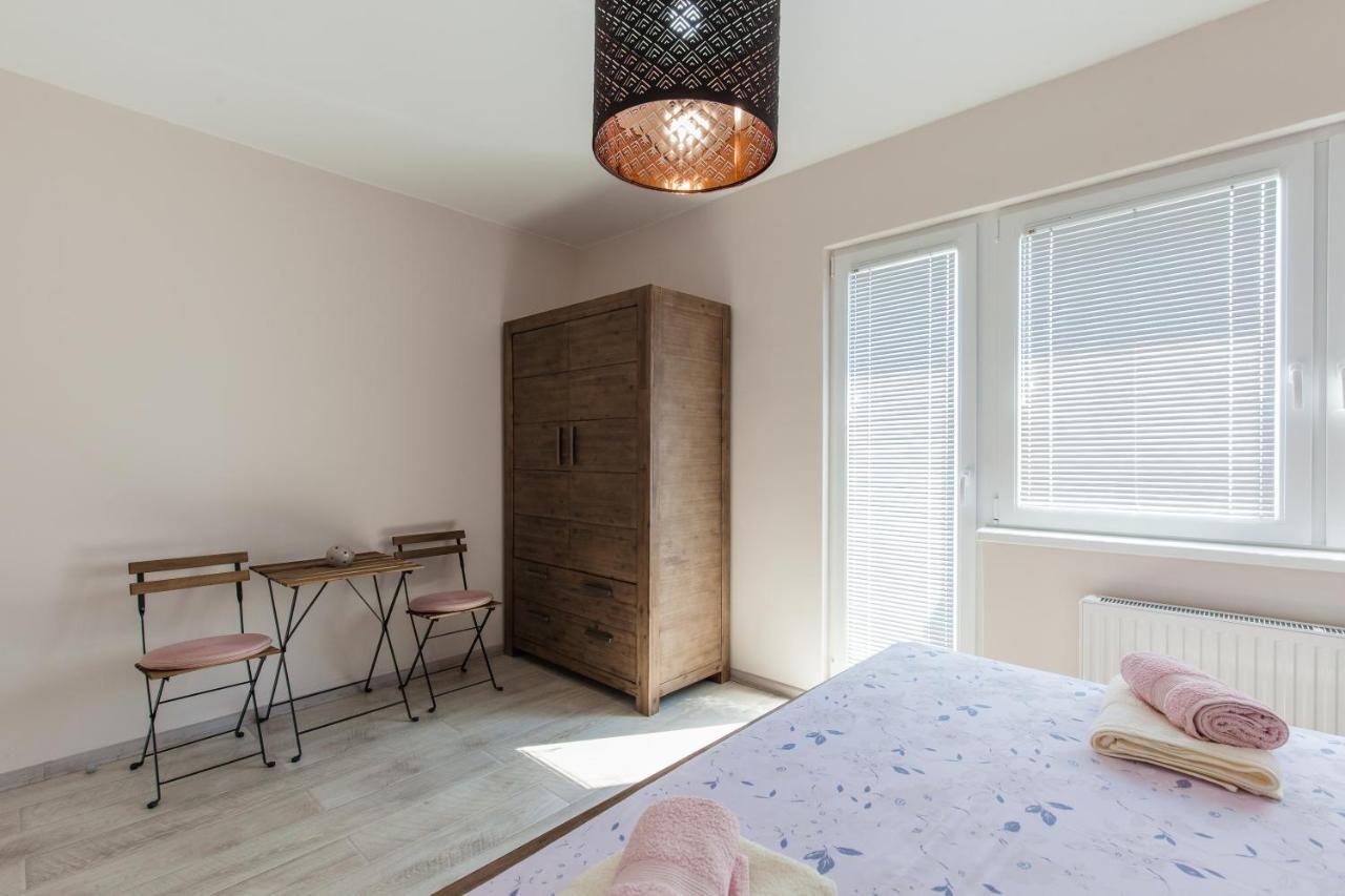 شقة سلوني  في Apartman "Babac" المظهر الخارجي الصورة